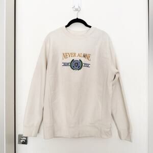 Vintage Never Alone Graphic Sweatshirt